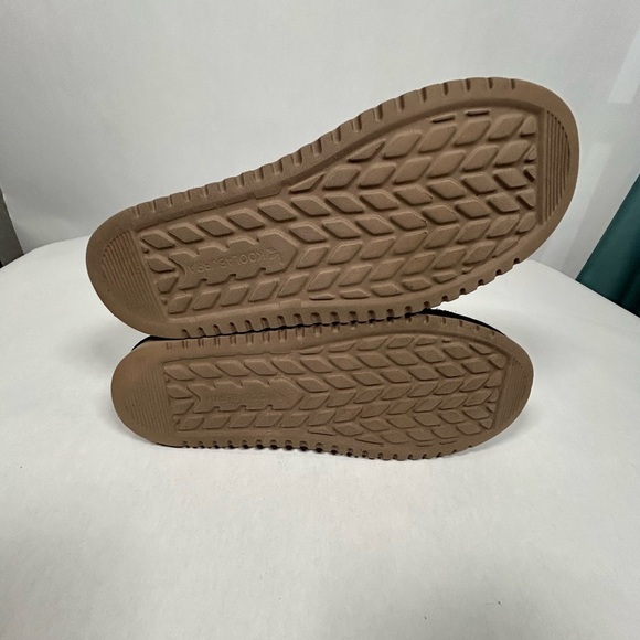 Koolaburra by UGG Victoria Tall Boots - Picture 11 of 15